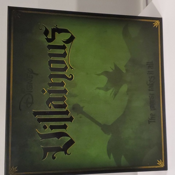 Disney Villainous Game - Picture 1 of 3